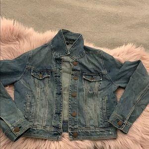 American Eagle Cropped Jean Jacket